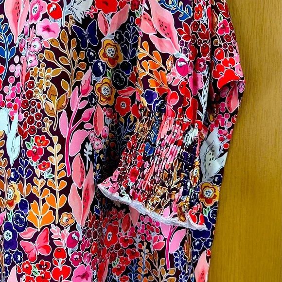 Shirt - Picture 2 of 3